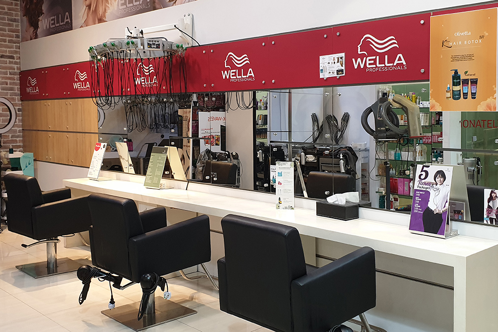 The Art of Personalized Elegance: Why Thenewall is Redefining the Modern Salon Experience